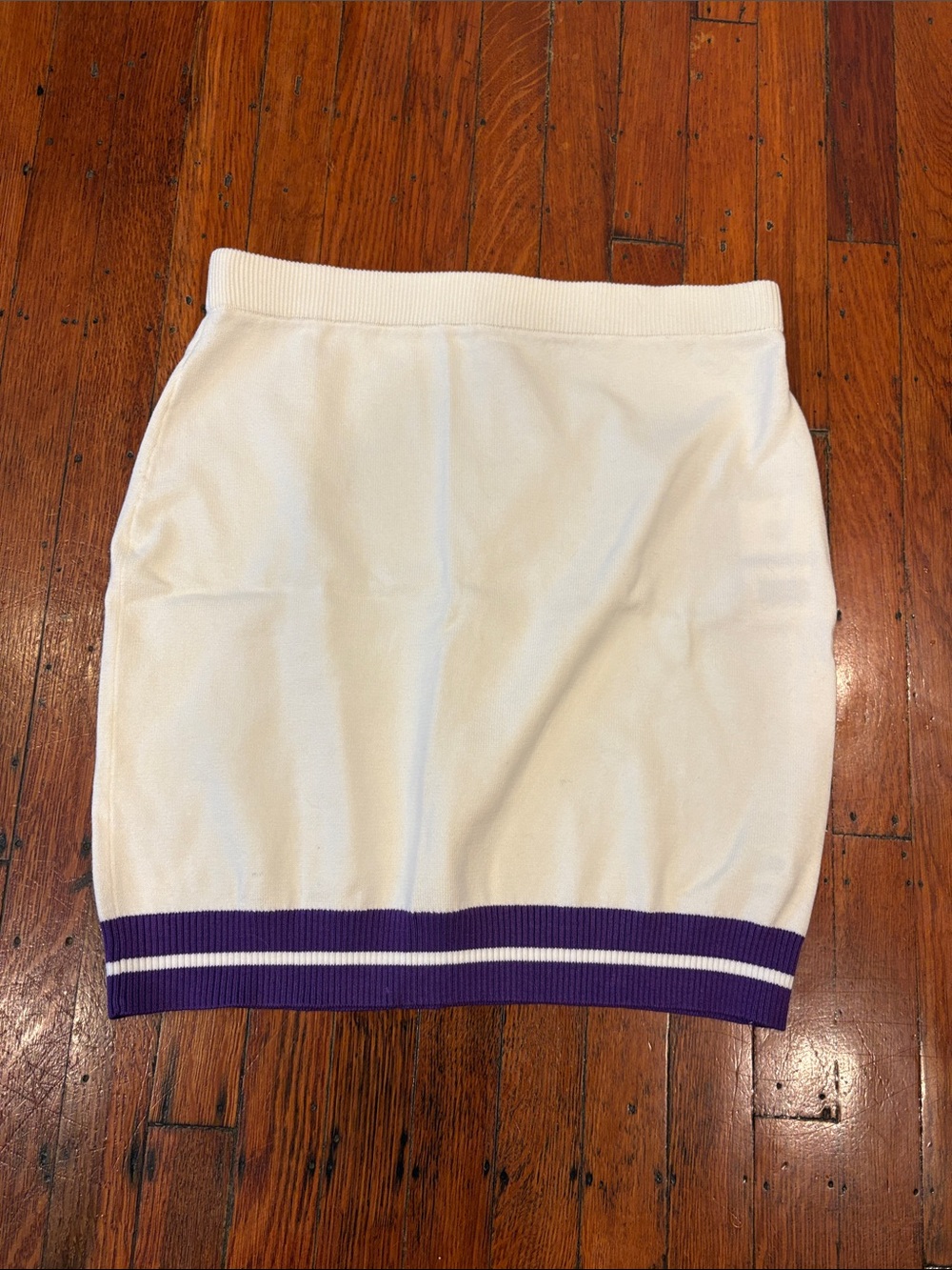 White Knit Pencil Skirt with Purple Accent